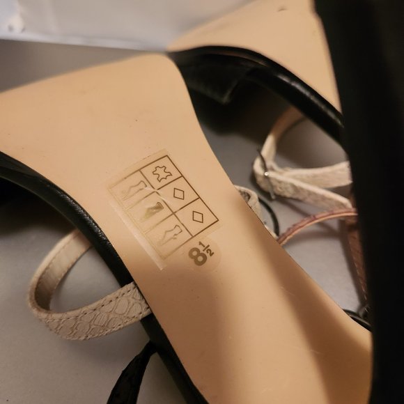 DV by Dolce Vita - Picture 4 of 6